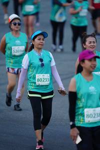 BIB: 52694, 80233, 80238
                            <button type="button" onclick="openModal(10527256)" class="btn btn-primary btn-sm float-right btn-popup" data-toggle="modal" data-target=".modal-high-quality">
                        <i class="fas fa-shopping-cart"></i> Add to Cart
                    </button>
                                            <button type="button" onclick="isThisMe(10527256, true)" class="btn btn-success btn-sm float-right btn-popup btn-isme hidden" data-toggle="tooltip" data-placement="bottom" title="นี่คือรูปของคุณใช่ไหม คลิกที่นี่เพื่อเอาเข้าอัลบั้ม">
                        <i class="fas fa-plus"></i> Add to album
                    </button>
                    <button type="button" onclick="isThisMe(10527256, false)" class="btn btn-warning btn-sm float-right btn-popup btn-isnotme hidden">
                        <i class="fas fa-ban"></i> Remove from album
                    </button>